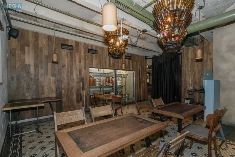 Продаж комерційної нерухомості, 358 кв.м, <a class="location-link" href="/kiev/" title="Недвижимость Київ">Київ</a>, <a class="location-link" href="/kiev/shevchenkovskij/" title="Недвижимость Шевченківський район">Шевченківський р-н</a>, Велика Васильківська вул., 1-3/2 (изображение 9)
