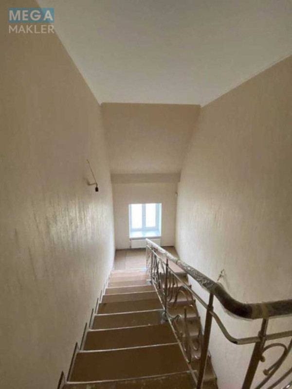 Продаж дома, 2 поверху, 434 кв.м, 6 кімнат, ділянка 25 соток, <a class="location-link" href="/kozin/" title="Недвижимость Козин">Козин</a>, Набережна (изображение 8)