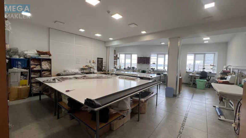Продаж окремої будівлі/побудови, 1 500 кв.м, <a class="location-link" href="/kiev/" title="Недвижимость Київ">Київ</a>, <a class="location-link" href="/kiev/dneprovskij/" title="Недвижимость Дніпровський район">Дніпровський р-н</a>, Райдужна вул. (изображение 2)