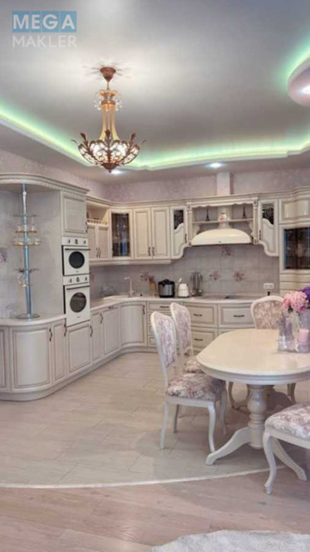 Оренда 4 кімнатні квартири, <a class="location-link" href="/kiev/" title="Недвижимость Київ">Київ</a>, <a class="location-link" href="/kiev/pecherskij/" title="Недвижимость Печерський район">Печерський р-н</a>, Саперне Поле вул., 14/55 (изображение 3)
