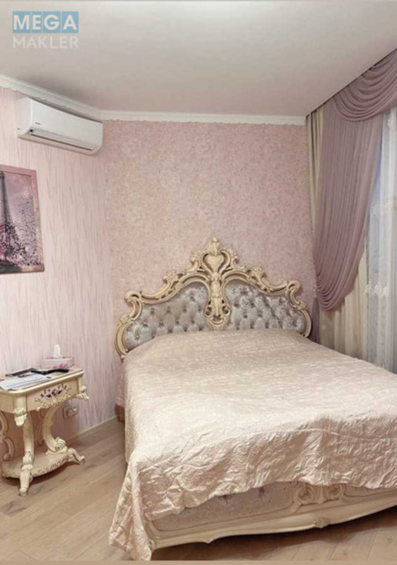 Оренда 4 кімнатні квартири, <a class="location-link" href="/kiev/" title="Недвижимость Київ">Київ</a>, <a class="location-link" href="/kiev/pecherskij/" title="Недвижимость Печерський район">Печерський р-н</a>, Саперне Поле вул., 14/55 (изображение 8)