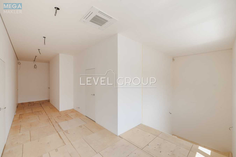Продаж дома, 2 поверху, 350 кв.м, 5 кімнат, ділянка 9,50 соток, <a class="location-link" href="/kiev/" title="Недвижимость Київ">Київ</a>, <a class="location-link" href="/kiev/goloseevskij/" title="Недвижимость Голосіївський район">Голосіївський р-н</a>, Парникова вул., 5 (изображение 6)