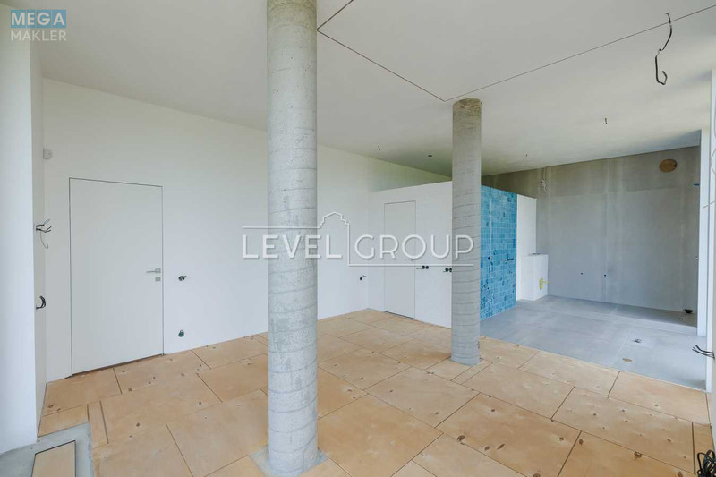 Продаж дома, 2 поверху, 350 кв.м, 5 кімнат, ділянка 9,50 соток, <a class="location-link" href="/kiev/" title="Недвижимость Київ">Київ</a>, <a class="location-link" href="/kiev/goloseevskij/" title="Недвижимость Голосіївський район">Голосіївський р-н</a>, Парникова вул., 5 (изображение 9)