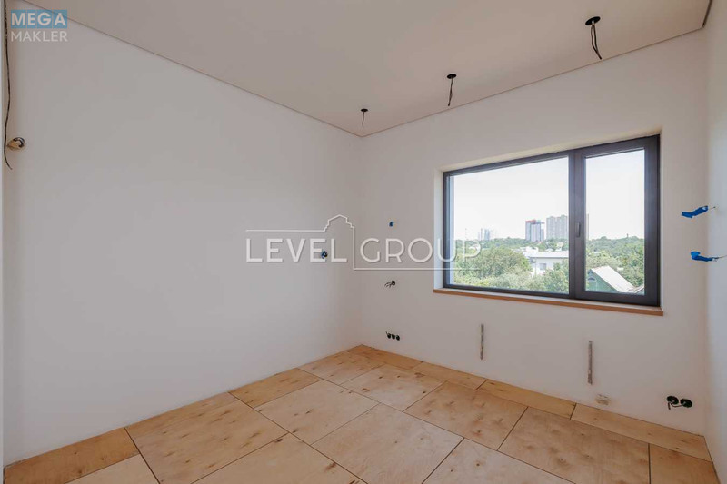 Продаж дома, 2 поверху, 350 кв.м, 5 кімнат, ділянка 9,50 соток, <a class="location-link" href="/kiev/" title="Недвижимость Київ">Київ</a>, <a class="location-link" href="/kiev/goloseevskij/" title="Недвижимость Голосіївський район">Голосіївський р-н</a>, Парникова вул., 5 (изображение 14)