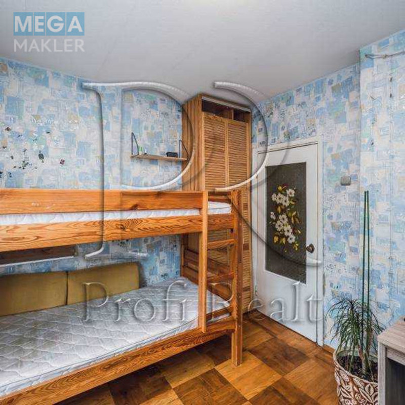 Продаж 3 кімнатної квартири (71/42/9), 3 пов. 9 пов. будинку, <a class="location-link" href="/kiev/" title="Недвижимость Київ">Київ</a>, <a class="location-link" href="/kiev/svyatoshinskij/" title="Недвижимость Святошинський район">Святошинський р-н</a>, Григоровича-Барського вулиця, 7 (изображение 9)