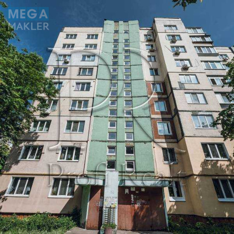 Продаж 3 кімнатної квартири (71/42/9), 3 пов. 9 пов. будинку, <a class="location-link" href="/kiev/" title="Недвижимость Київ">Київ</a>, <a class="location-link" href="/kiev/svyatoshinskij/" title="Недвижимость Святошинський район">Святошинський р-н</a>, Григоровича-Барського вулиця, 7 (изображение 20)