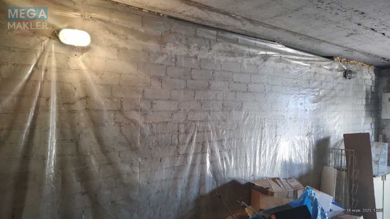 Продаж комерційної нерухомості, 42 кв.м, <a class="location-link" href="/kiev/" title="Недвижимость Київ">Київ</a>, <a class="location-link" href="/kiev/desnyanskij/" title="Недвижимость Деснянський район">Деснянський р-н</a>, Пухівська вул., 2 (изображение 11)