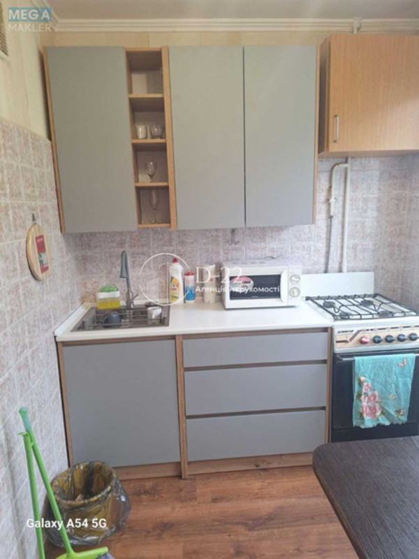 Оренда 2 кімнатної квартири, <a class="location-link" href="/kiev/" title="Недвижимость Київ">Київ</a>, <a class="location-link" href="/kiev/svyatoshinskij/" title="Недвижимость Святошинський район">Святошинський р-н</a>, Якуба Коласа вулиця, 7 (изображение 10)