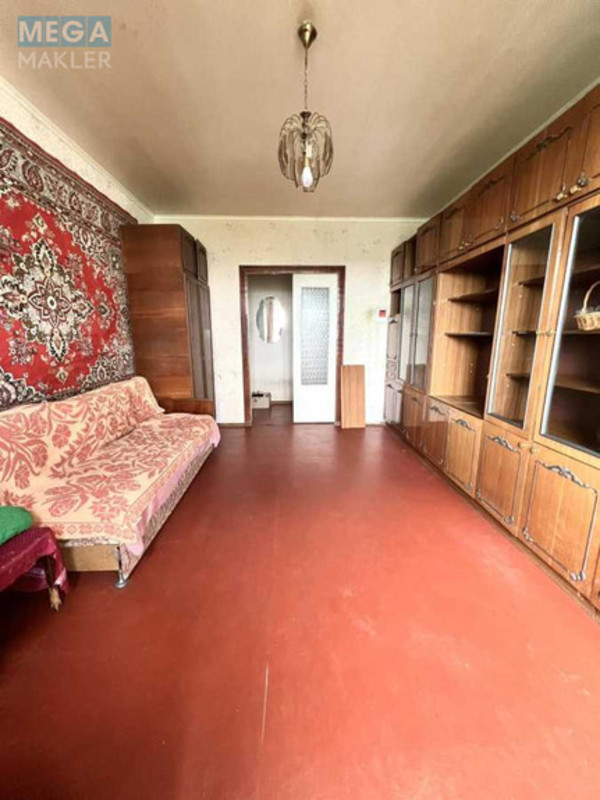 Продаж 3 кімнатної квартири (70,9/42,1/6,5), 8 пов. 9 пов. будинку, <a class="location-link" href="/kiev/" title="Недвижимость Київ">Київ</a>, <a class="location-link" href="/kiev/darnickij/" title="Недвижимость Дарницький район">Дарницький р-н</a>, Харьковское шоссе, 61А (изображение 2)