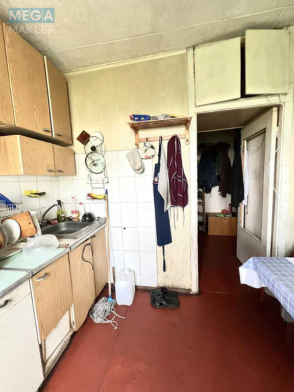 Продаж 3 кімнатної квартири (70,9/42,1/6,5), 8 пов. 9 пов. будинку, <a class="location-link" href="/kiev/" title="Недвижимость Київ">Київ</a>, <a class="location-link" href="/kiev/darnickij/" title="Недвижимость Дарницький район">Дарницький р-н</a>, Харьковское шоссе, 61А (изображение 8)