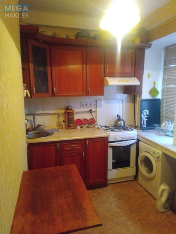 Оренда 2 кімнатної квартири, <a class="location-link" href="/kiev/" title="Недвижимость Київ">Київ</a>, <a class="location-link" href="/kiev/svyatoshinskij/" title="Недвижимость Святошинський район">Святошинський р-н</a>, Семьи Сосниных ул. (изображение 3)