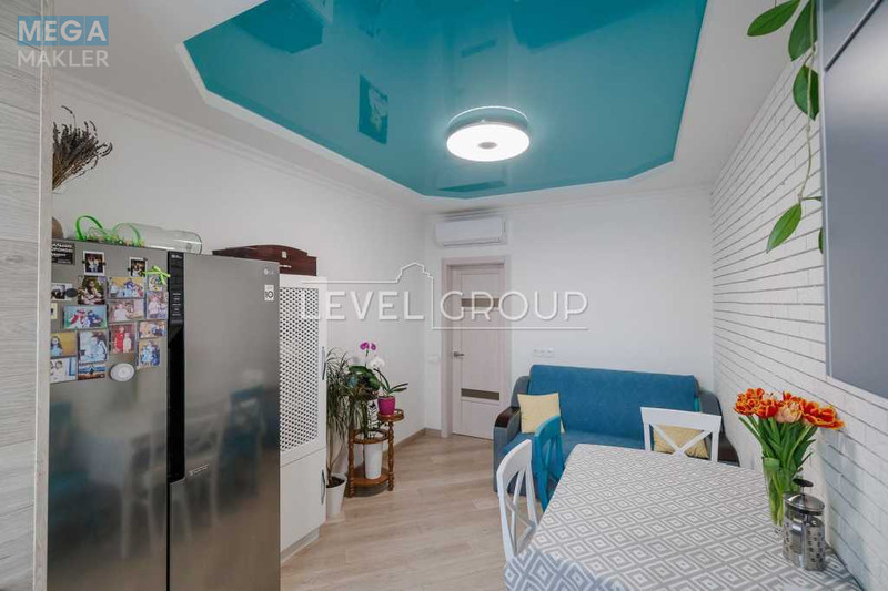 Продаж 2 кімнатної квартири (61/?/10), 19 пов. 23 пов. будинку, <a class="location-link" href="/kiev/" title="Недвижимость Київ">Київ</a>, <a class="location-link" href="/kiev/obolonskij/" title="Недвижимость Оболонський район">Оболонський р-н</a>, Пріорська вул., 16 (изображение 4)