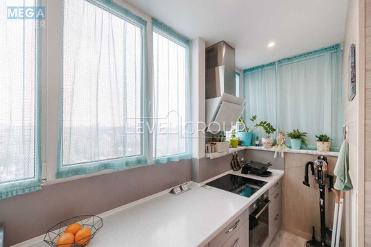 Продаж 2 кімнатної квартири (61/?/10), 19 пов. 23 пов. будинку, <a class="location-link" href="/kiev/" title="Недвижимость Київ">Київ</a>, <a class="location-link" href="/kiev/obolonskij/" title="Недвижимость Оболонський район">Оболонський р-н</a>, Пріорська вул., 16 (изображение 6)