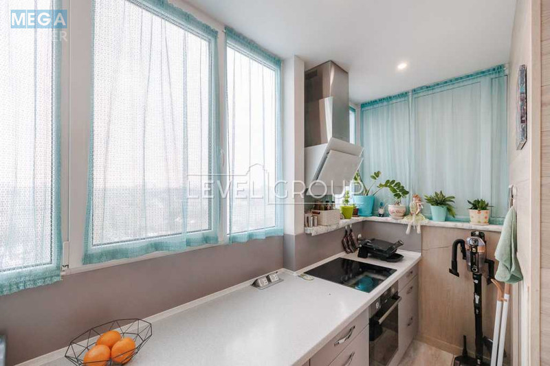 Продаж 2 кімнатної квартири (61/?/10), 19 пов. 23 пов. будинку, <a class="location-link" href="/kiev/" title="Недвижимость Київ">Київ</a>, <a class="location-link" href="/kiev/obolonskij/" title="Недвижимость Оболонський район">Оболонський р-н</a>, Пріорська вул., 16 (изображение 6)