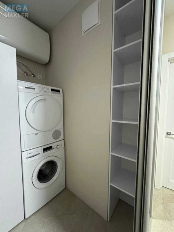 Оренда 1 кімнатної квартири, <a class="location-link" href="/kiev/" title="Недвижимость Київ">Київ</a>, <a class="location-link" href="/kiev/pecherskij/" title="Недвижимость Печерський район">Печерський р-н</a>, Джона Маккейна вул., 1А (изображение 13)
