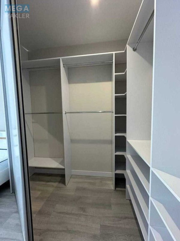 Оренда 1 кімнатної квартири, <a class="location-link" href="/kiev/" title="Недвижимость Київ">Київ</a>, <a class="location-link" href="/kiev/pecherskij/" title="Недвижимость Печерський район">Печерський р-н</a>, Джона Маккейна вул., 1А (изображение 15)