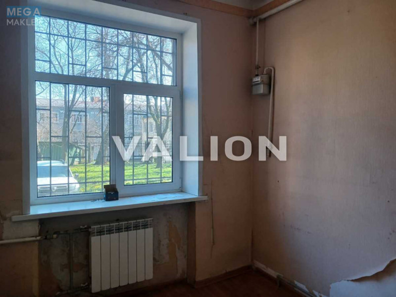 Продаж 2 кімнатної квартири (51,9/30/7,7), 1 пов. 5 пов. будинку, <a class="location-link" href="/kiev/" title="Недвижимость Київ">Київ</a>, <a class="location-link" href="/kiev/pecherskij/" title="Недвижимость Печерський район">Печерський р-н</a>, Генерала Алмазова вул., 1 (изображение 6)