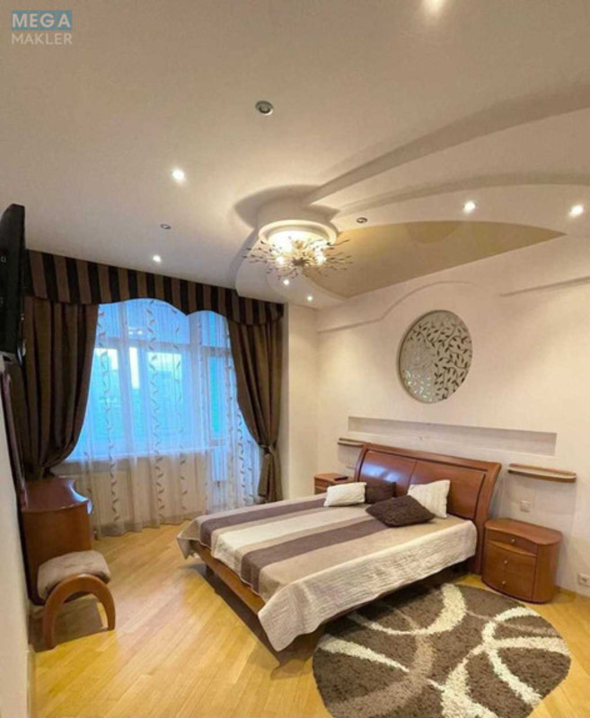 Продаж 3 кімнатної квартири (130/74/17), 13 пов. 17 пов. будинку, <a class="location-link" href="/kiev/" title="Недвижимость Київ">Київ</a>, <a class="location-link" href="/kiev/solomenskij/" title="Недвижимость Солом'янський район">Солом'янський р-н</a>, Кудряшова вул., 16 (изображение 8)