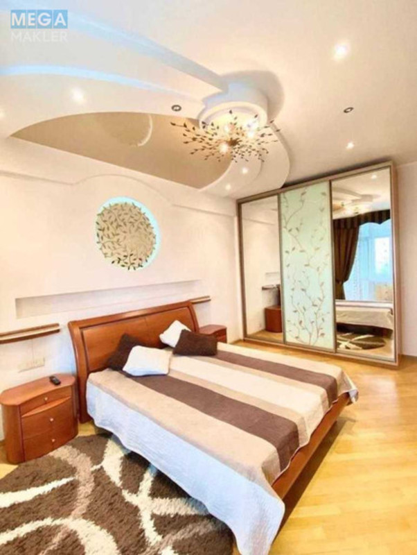 Продаж 3 кімнатної квартири (130/74/17), 13 пов. 17 пов. будинку, <a class="location-link" href="/kiev/" title="Недвижимость Київ">Київ</a>, <a class="location-link" href="/kiev/solomenskij/" title="Недвижимость Солом'янський район">Солом'янський р-н</a>, Кудряшова вул., 16 (изображение 12)