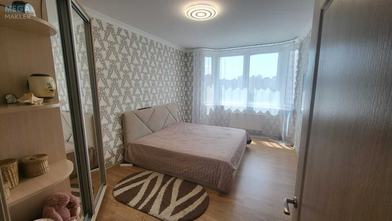 Продаж 2 кімнатної квартири (78/38/15), 9 пов. 25 пов. будинку, <a class="location-link" href="/kiev/" title="Недвижимость Київ">Київ</a>, <a class="location-link" href="/kiev/dneprovskij/" title="Недвижимость Днепровский район">Днепровский р-н</a>, Олени Пчілки вул., 6а (изображение 6)