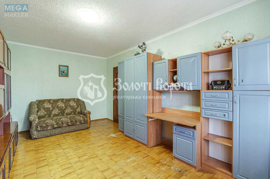 Продаж 3 кімнатної квартири (76,4/43/8,4), 7 пов. 16 пов. будинку, <a class="location-link" href="/kiev/" title="Недвижимость Київ">Київ</a>, <a class="location-link" href="/kiev/svyatoshinskij/" title="Недвижимость Святошинський район">Святошинський р-н</a>, Чистяківська вул., 11б (изображение 2)