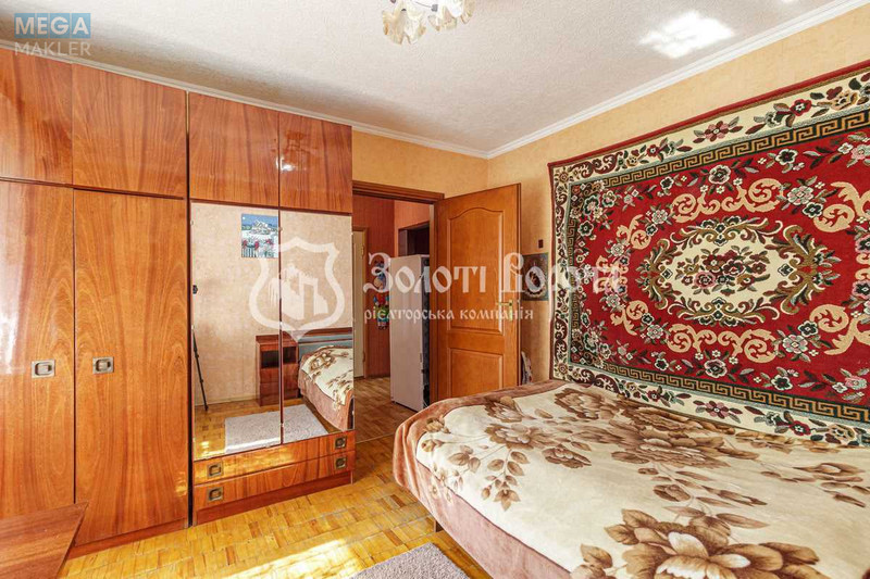 Продаж 3 кімнатної квартири (76,4/43/8,4), 7 пов. 16 пов. будинку, <a class="location-link" href="/kiev/" title="Недвижимость Київ">Київ</a>, <a class="location-link" href="/kiev/svyatoshinskij/" title="Недвижимость Святошинський район">Святошинський р-н</a>, Чистяківська вул., 11б (изображение 7)