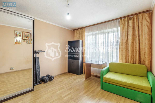 Продаж 3 кімнатної квартири (76,4/43/8,4), 7 пов. 16 пов. будинку, <a class="location-link" href="/kiev/" title="Недвижимость Київ">Київ</a>, <a class="location-link" href="/kiev/svyatoshinskij/" title="Недвижимость Святошинський район">Святошинський р-н</a>, Чистяківська вул., 11б (изображение 8)