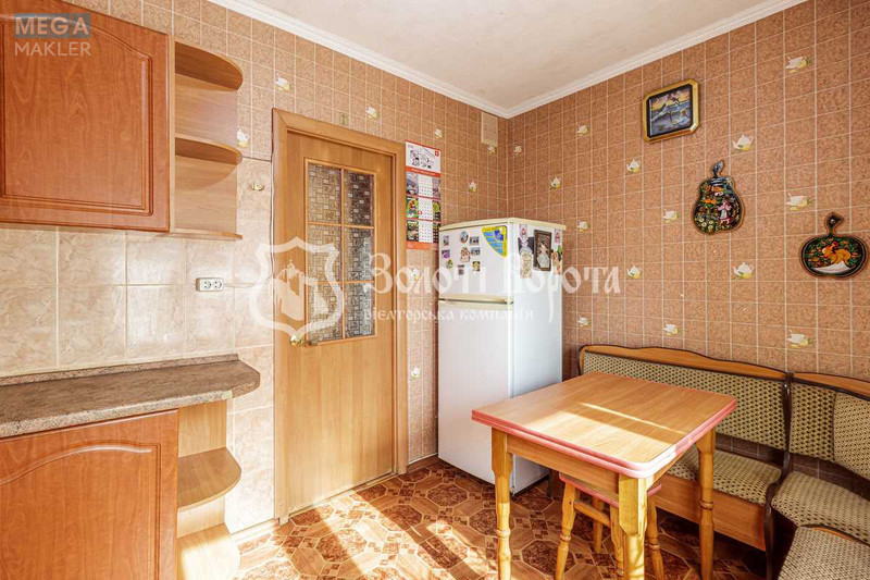 Продаж 3 кімнатної квартири (76,4/43/8,4), 7 пов. 16 пов. будинку, <a class="location-link" href="/kiev/" title="Недвижимость Київ">Київ</a>, <a class="location-link" href="/kiev/svyatoshinskij/" title="Недвижимость Святошинський район">Святошинський р-н</a>, Чистяківська вул., 11б (изображение 12)