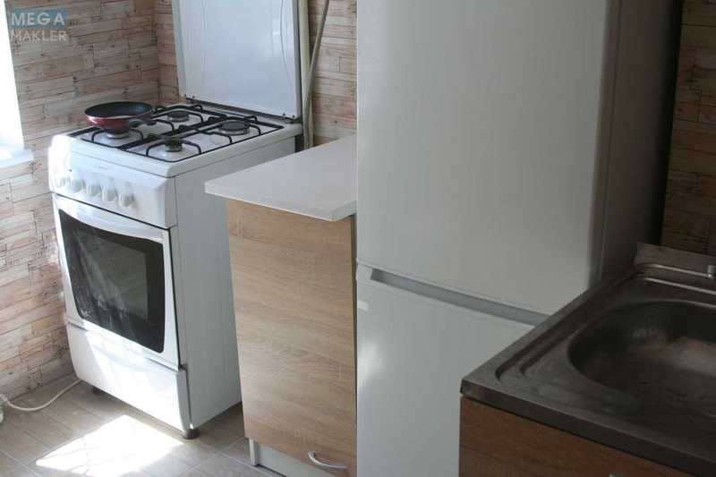 Оренда 2 кімнатної квартири, <a class="location-link" href="/odessa/" title="Недвижимость Одеса">Одеса</a>, <a class="location-link" href="/odessa/malinovskij/" title="Недвижимость Малиновський район">Малиновський р-н</a>, Варненская, 25 (изображение 3)