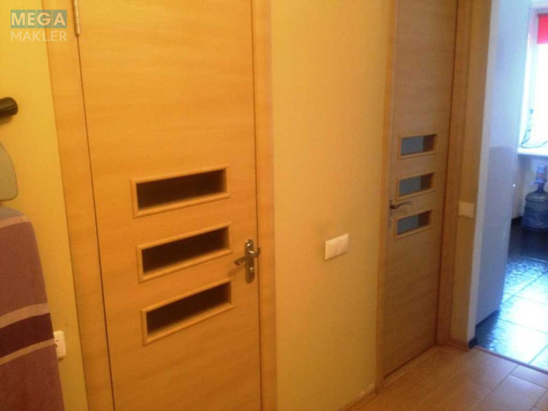 Оренда 1 кімнатної квартири, <a class="location-link" href="/kiev/" title="Недвижимость Київ">Київ</a>, <a class="location-link" href="/kiev/svyatoshinskij/" title="Недвижимость Святошинський район">Святошинський р-н</a>, Львовская ул. (изображение 3)