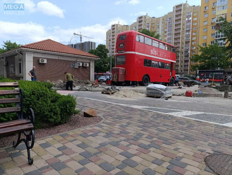 Продаж комерційної нерухомості, 42 кв.м, <a class="location-link" href="/kiev/" title="Недвижимость Київ">Київ</a>, <a class="location-link" href="/kiev/goloseevskij/" title="Недвижимость Голосіївський район">Голосіївський р-н</a>, Михайла Максимовича вул., 24 (изображение 11)