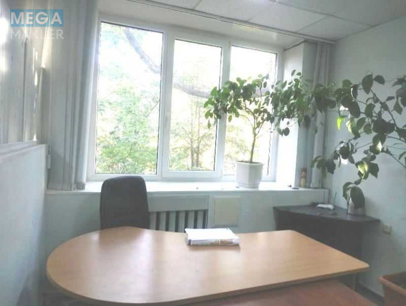Продаж комерційної нерухомості, 82&nbsp;кв.м, <a class="location-link" href="/kiev/" title="Недвижимость Київ">Київ</a>, <a class="location-link" href="/kiev/svyatoshinskij/" title="Недвижимость Святошинський район">Святошинський р-н</a>, Верховинна вул., 87 (изображение 3)