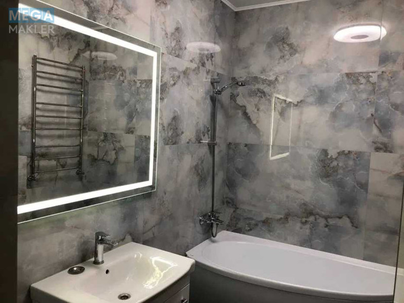 Оренда 3 кімнатної квартири, <a class="location-link" href="/kiev/" title="Недвижимость Київ">Київ</a>, <a class="location-link" href="/kiev/darnickij/" title="Недвижимость Дарницький район">Дарницький р-н</a>, Елены Пчилки ул., 7 (изображение 17)
