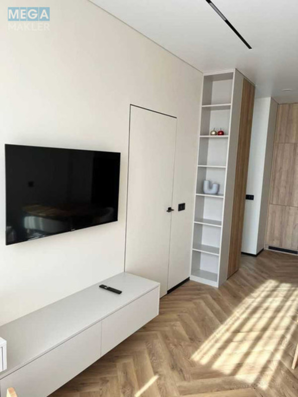 Оренда 1 кімнатної квартири, <a class="location-link" href="/kiev/" title="Недвижимость Київ">Київ</a>, <a class="location-link" href="/kiev/solomenskij/" title="Недвижимость Солом'янський район">Солом'янський р-н</a>, Народного Ополчення вул., 11Б (изображение 2)