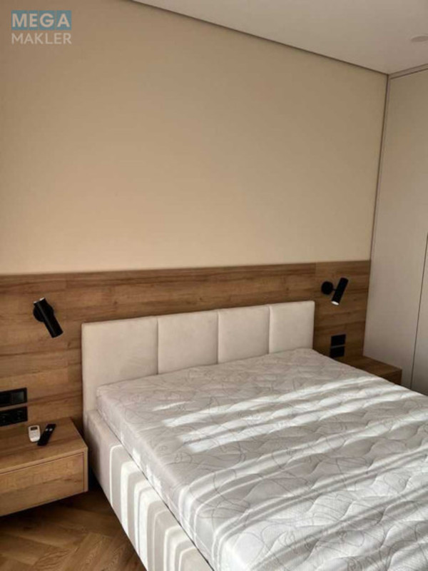 Оренда 1 кімнатної квартири, <a class="location-link" href="/kiev/" title="Недвижимость Київ">Київ</a>, <a class="location-link" href="/kiev/solomenskij/" title="Недвижимость Солом'янський район">Солом'янський р-н</a>, Народного Ополчення вул., 11Б (изображение 3)