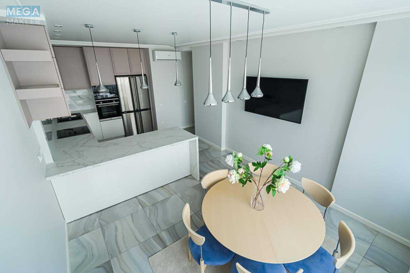 Продаж 2 кімнатної квартири (86/35/25), 14 пов. 25 пов. будинку, <a class="location-link" href="/kiev/" title="Недвижимость Київ">Київ</a>, <a class="location-link" href="/kiev/obolonskij/" title="Недвижимость Оболонський район">Оболонський р-н</a>, Оболонский просп., 26 (изображение 2)