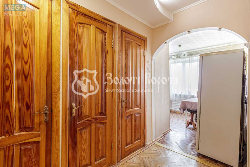 Продаж 3 кімнатної квартири (63,5/45/7,5), 9 пов. 9 пов. будинку, <a class="location-link" href="/kiev/" title="Недвижимость Київ">Київ</a>, <a class="location-link" href="/kiev/svyatoshinskij/" title="Недвижимость Святошинський район">Святошинський р-н</a>, Якуба Коласа вул., 6 (изображение 16)