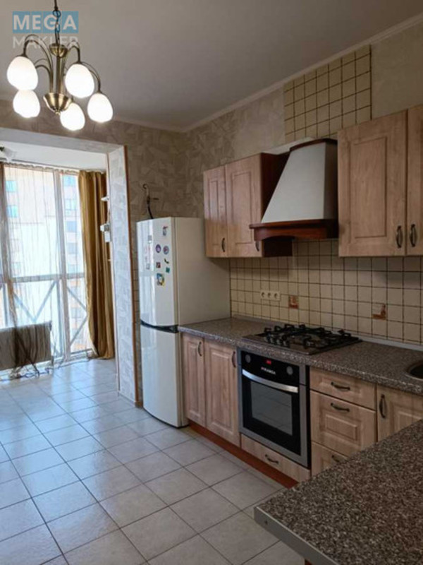 Оренда 2 кімнатної квартири, <a class="location-link" href="/petropavlovskaya-borshagovka/" title="Недвижимость Петропавлівська Борщагівка">Петропавлівська Борщагівка</a>, Соборная, 10в (изображение 2)