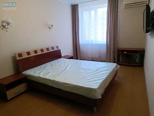 Оренда 2 кімнатної квартири, <a class="location-link" href="/petropavlovskaya-borshagovka/" title="Недвижимость Петропавлівська Борщагівка">Петропавлівська Борщагівка</a>, Соборная, 10в (изображение 8)