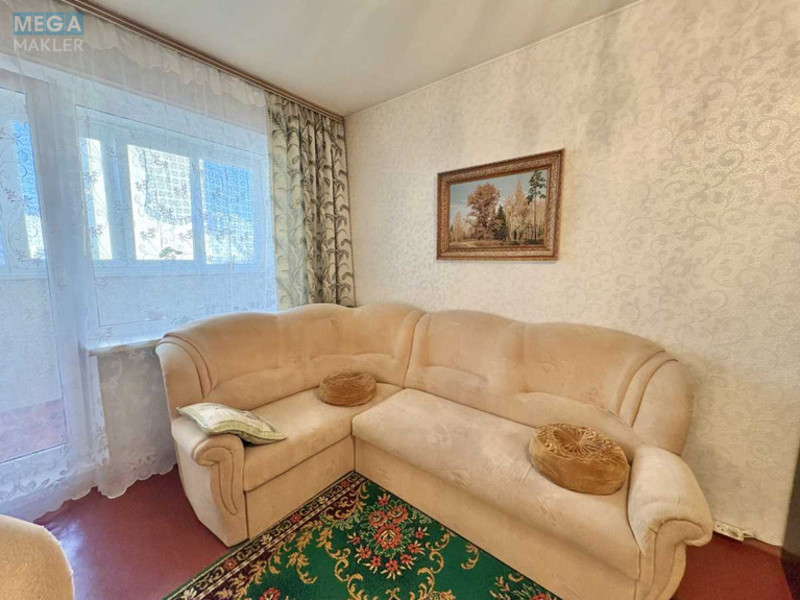 Продаж 3 кімнатної квартири (73/43/8,5), 4 пов. 16 пов. будинку, <a class="location-link" href="/kiev/" title="Недвижимость Київ">Київ</a>, <a class="location-link" href="/kiev/darnickij/" title="Недвижимость Дарницкий район">Дарницкий р-н</a>, Ревуцького вул. (изображение 4)