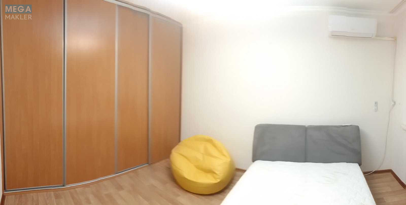 Оренда 1 кімнатної квартири, <a class="location-link" href="/kiev/" title="Недвижимость Київ">Київ</a>, <a class="location-link" href="/kiev/podolskij/" title="Недвижимость Подільський район">Подільський р-н</a>, Нижнеюрковская ул., 4 (изображение 3)