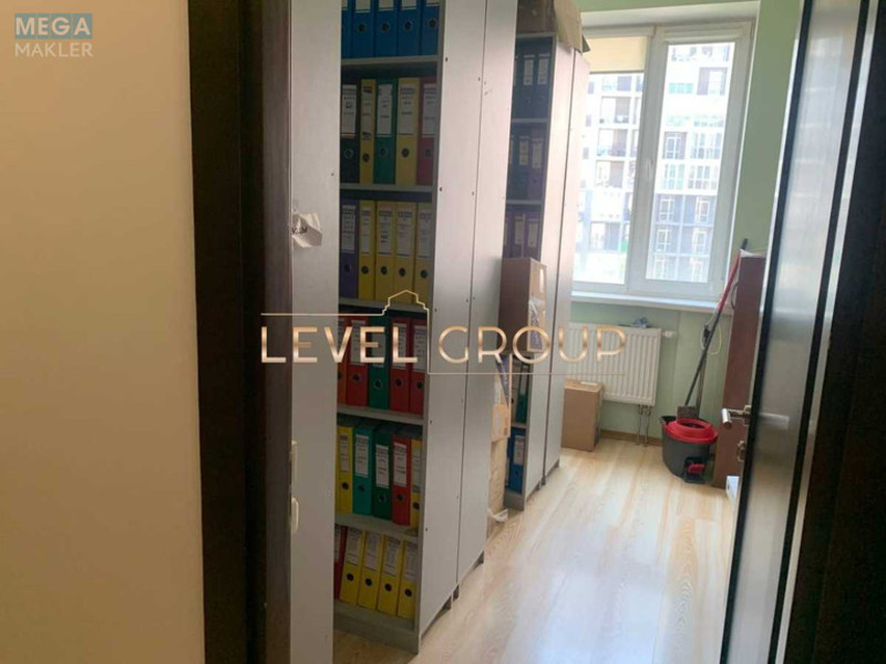 Продаж комерційної нерухомості, 488 кв.м, под офис, <a class="location-link" href="/kiev/" title="Недвижимость Київ">Київ</a>, <a class="location-link" href="/kiev/goloseevskij/" title="Недвижимость Голосіївський район">Голосіївський р-н</a>, Академика Заболотного ул., 150 (изображение 6)