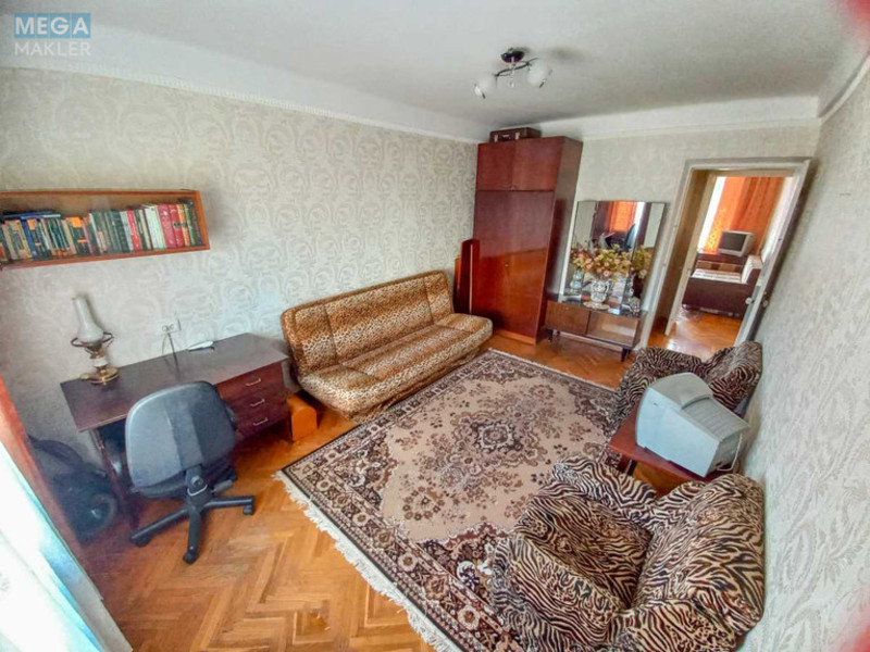 Продаж 2 кімнатної квартири (45/30/7), 5 пов. 5 пов. будинку, <a class="location-link" href="/kiev/" title="Недвижимость Київ">Київ</a>, <a class="location-link" href="/kiev/solomenskij/" title="Недвижимость Солом'янський район">Солом'янський р-н</a>, Донецька вул., 53 (изображение 9)