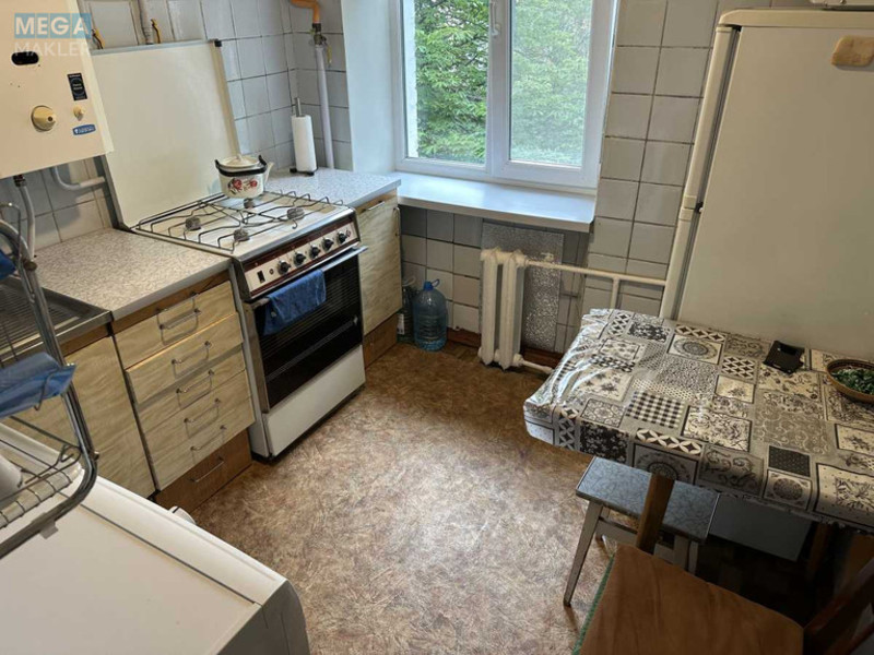 Оренда 1 кімнатної квартири, <a class="location-link" href="/kiev/" title="Недвижимость Київ">Київ</a>, <a class="location-link" href="/kiev/shevchenkovskij/" title="Недвижимость Шевченківський район">Шевченківський р-н</a>, Миколи Подвойського вул., 4 (изображение 8)
