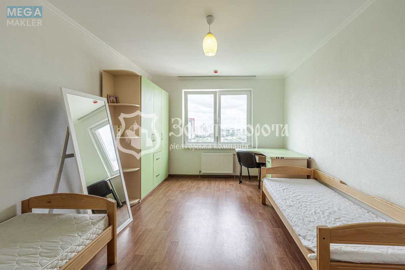 Продаж 2 кімнатної квартири (74/35/12), 19 пов. 25 пов. будинку, <a class="location-link" href="/kiev/" title="Недвижимость Київ">Київ</a>, <a class="location-link" href="/kiev/goloseevskij/" title="Недвижимость Голосіївський район">Голосіївський р-н</a>, Моторний пров., 11а (изображение 5)