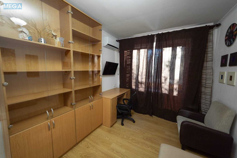Оренда 1 кімнатної квартири, <a class="location-link" href="/kiev/" title="Недвижимость Київ">Київ</a>, <a class="location-link" href="/kiev/shevchenkovskij/" title="Недвижимость Шевченківський район">Шевченківський р-н</a>, Білоруська вул., 36 (изображение 10)