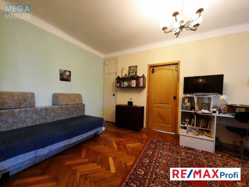 Продаж 2 кімнатної квартири (42/25/7), 5 пов. 5 пов. будинку, <a class="location-link" href="/kiev/" title="Недвижимость Київ">Київ</a>, <a class="location-link" href="/kiev/solomenskij/" title="Недвижимость Солом'янський район">Солом'янський р-н</a>, Преображенская ул., 20/6 (изображение 2)