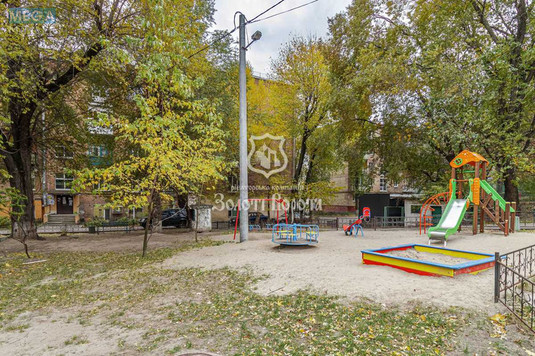 Продаж 3 кімнатної квартири (87,5/55/16), 3 пов. 4 пов. будинку, <a class="location-link" href="/kiev/" title="Недвижимость Київ">Київ</a>, <a class="location-link" href="/kiev/podolskij/" title="Недвижимость Подільський район">Подільський р-н</a>, Сирецька вул., 30/1 (изображение 10)