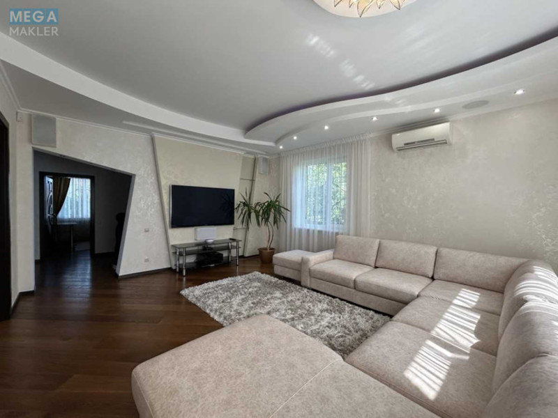 Продаж дома, 2 поверху, 289 кв.м, 6 кімнат, ділянка 5 соток, <a class="location-link" href="/brovary/" title="Недвижимость Бровари">Бровари</a>, злагоди, 1 (изображение 5)