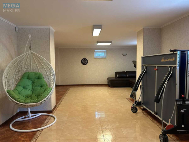 Продаж дома, 2 поверху, 289 кв.м, 6 кімнат, ділянка 5 соток, <a class="location-link" href="/brovary/" title="Недвижимость Бровари">Бровари</a>, злагоди, 1 (изображение 9)